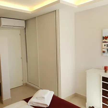Apartament Fantastic In Front Of The Sea & Marina