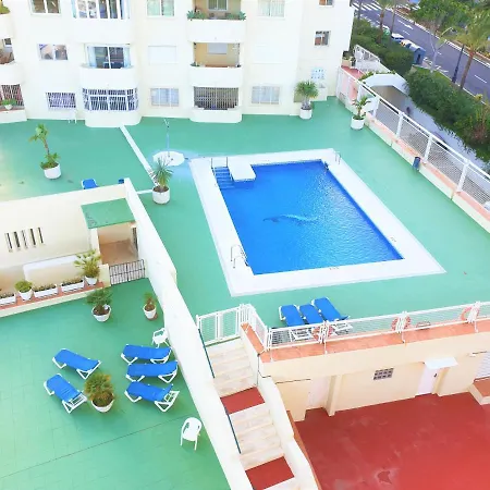 Fantastic In Front Of The Sea & Marina Apartament *